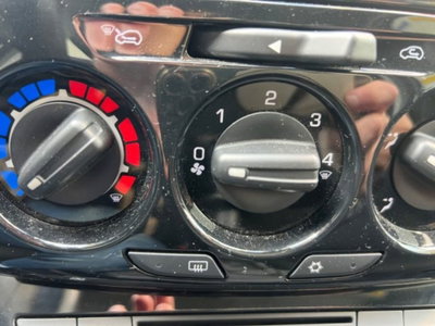Lancia Ypsilon 1.0 FireFly 5 porte S&S Hybrid Ecochic Gold (15)