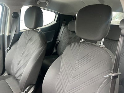 Lancia Ypsilon 1.0 FireFly 5 porte S&S Hybrid Ecochic Gold (18)