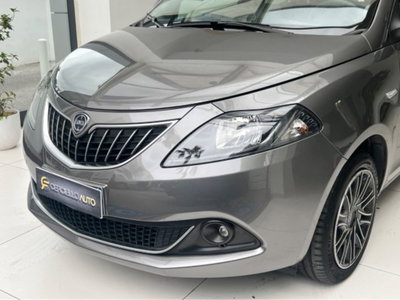 Lancia Ypsilon 1.0 FireFly 5 porte S&S Hybrid Ecochic Gold (2)