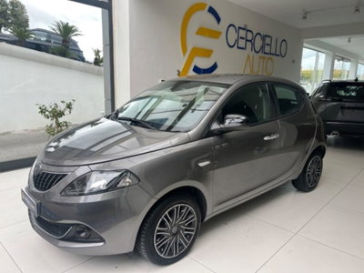 Lancia Ypsilon 1.0 FireFly 5 porte S&S Hybrid Ecochic Gold (5)