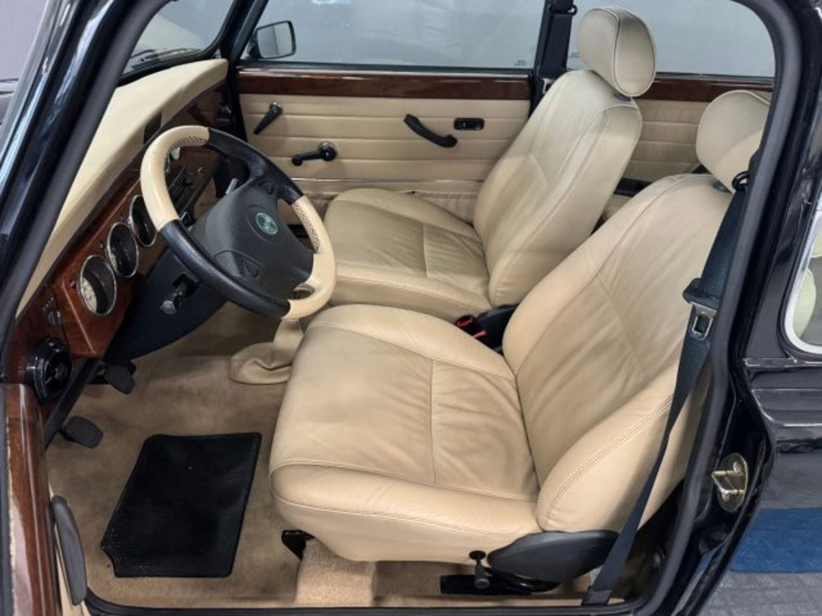 MINI Mini 1.3 cat Knightsbridge (12)