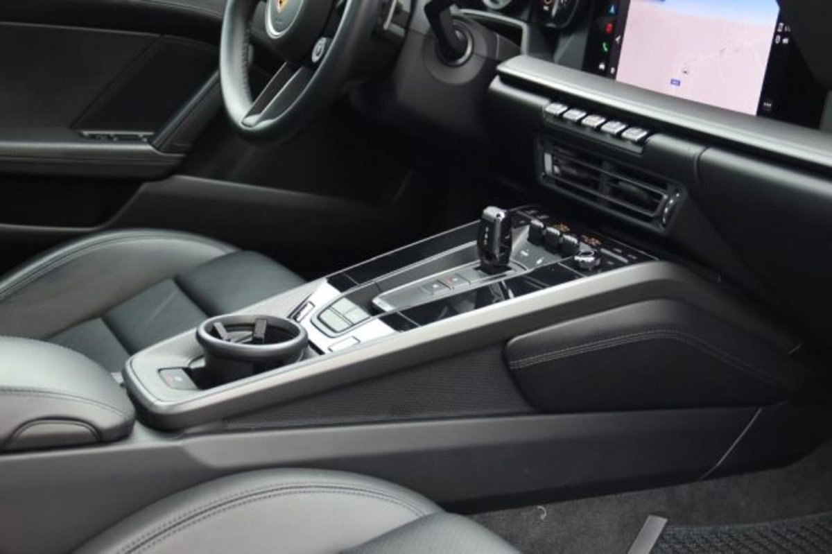 Porsche 911 Cabrio Targa 3.0 4S (6)