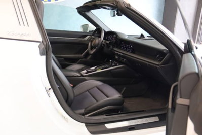 Porsche 911 Cabrio Targa 3.0 4S (12)