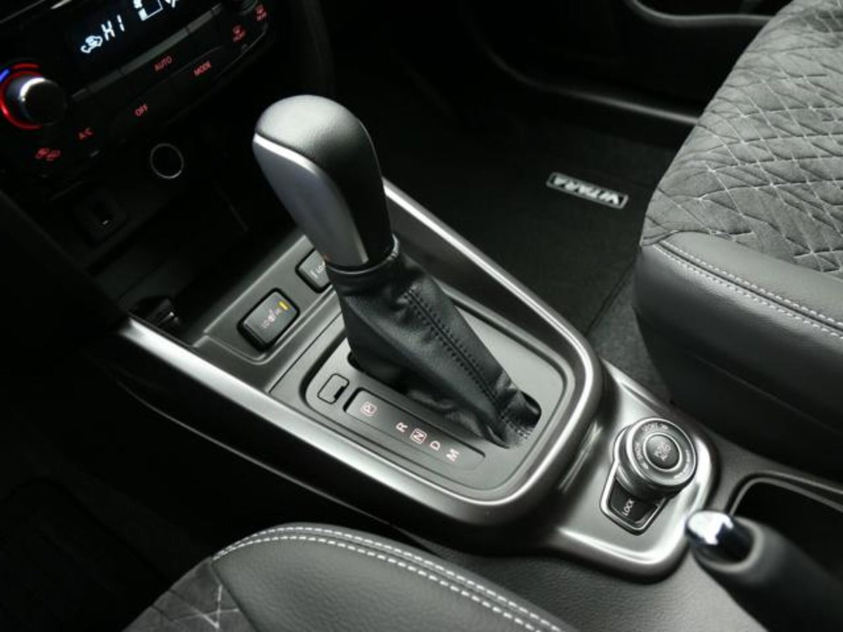 Suzuki Vitara 1.4h Top 4wd allgrip 110cv at (13)