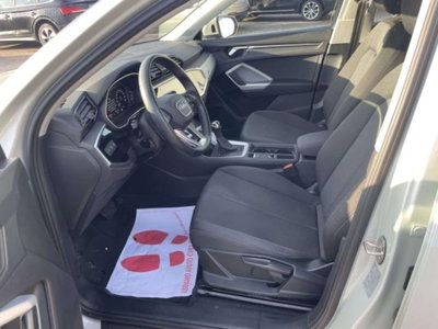 Audi Q3 35 TDI Business (12)