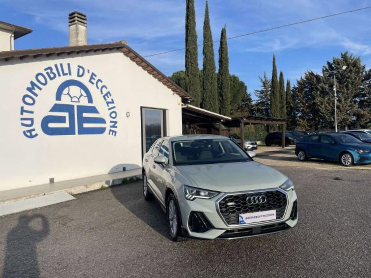 Audi Q3 35 TDI Business (2)