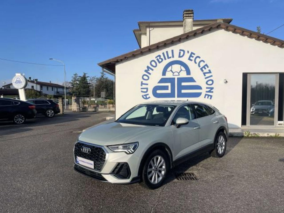 Audi Q3 35 TDI Business (4)