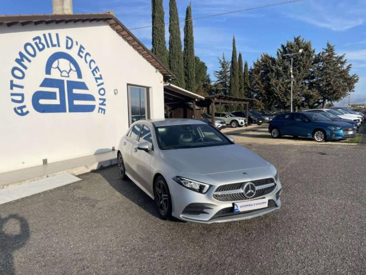 Mercedes-Benz Classe A 180 d Premium (2)