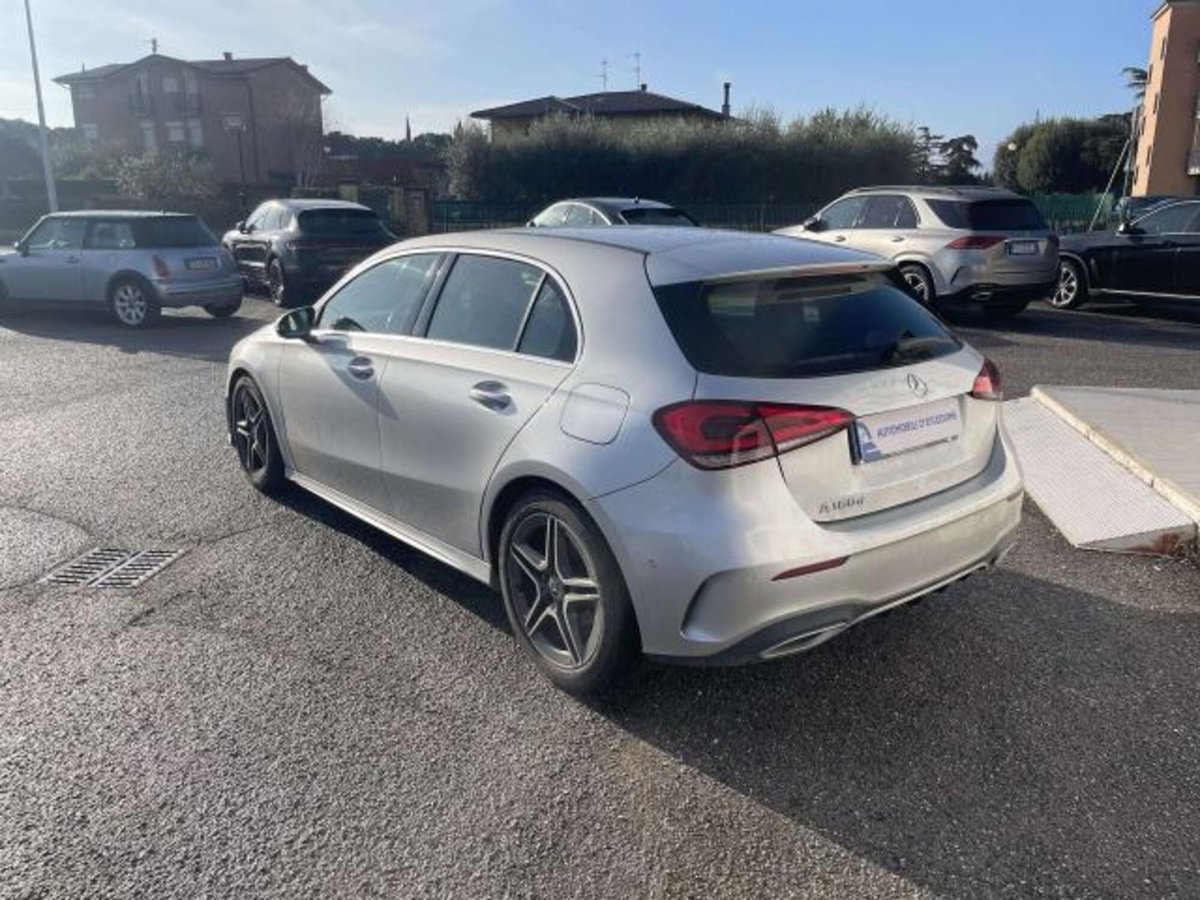 Mercedes-Benz Classe A 180 d Premium (5)