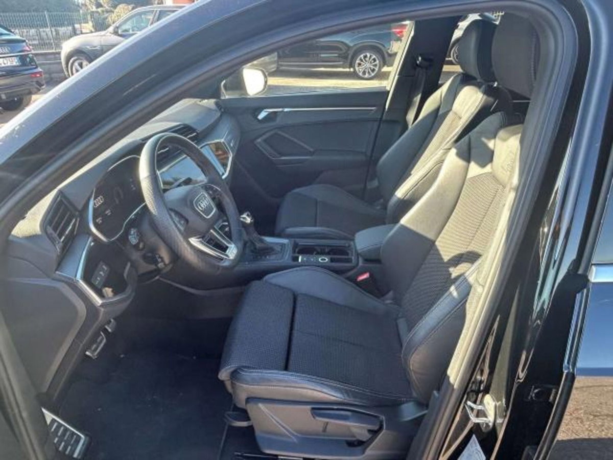 Audi Q3 35 2.0 tdi s-tronic (10)