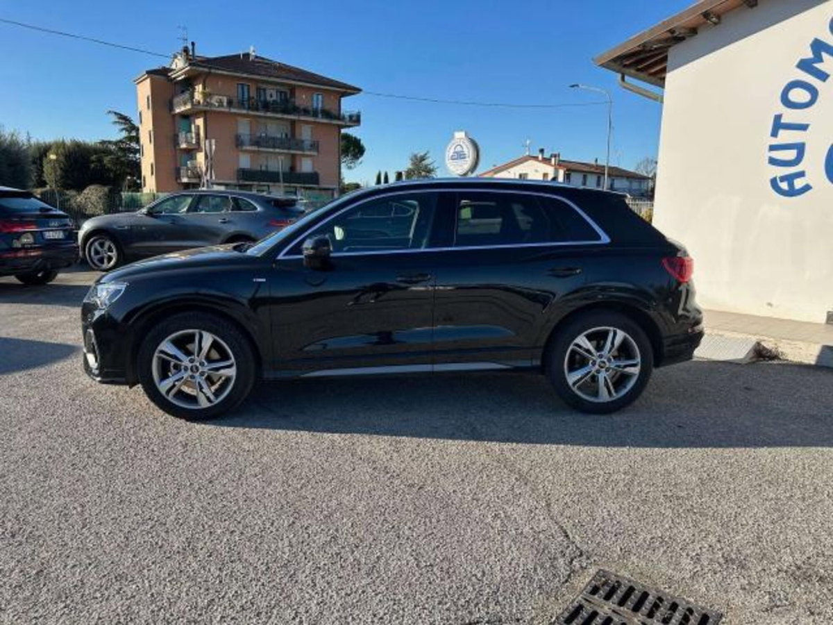 Audi Q3 35 2.0 tdi s-tronic (3)