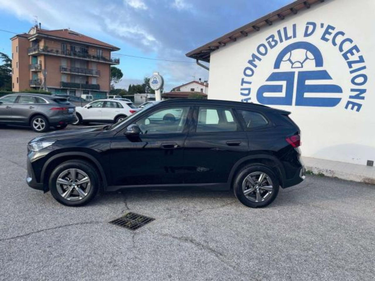 BMW X1 sDrive18d (2)