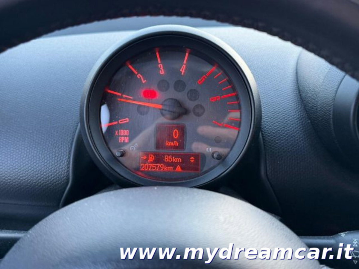 MINI Mini Countryman 1.6 Cooper D Countryman (8)