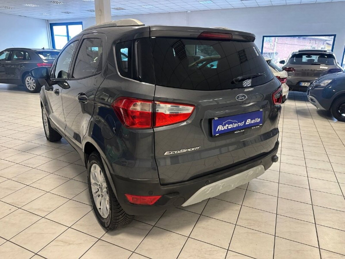 Ford EcoSport 1.5 110 CV Powershift Titanium (8)
