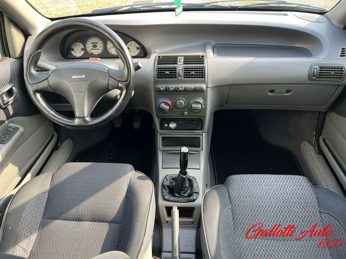 Fiat Punto turbo cat 3 porte GT (10)
