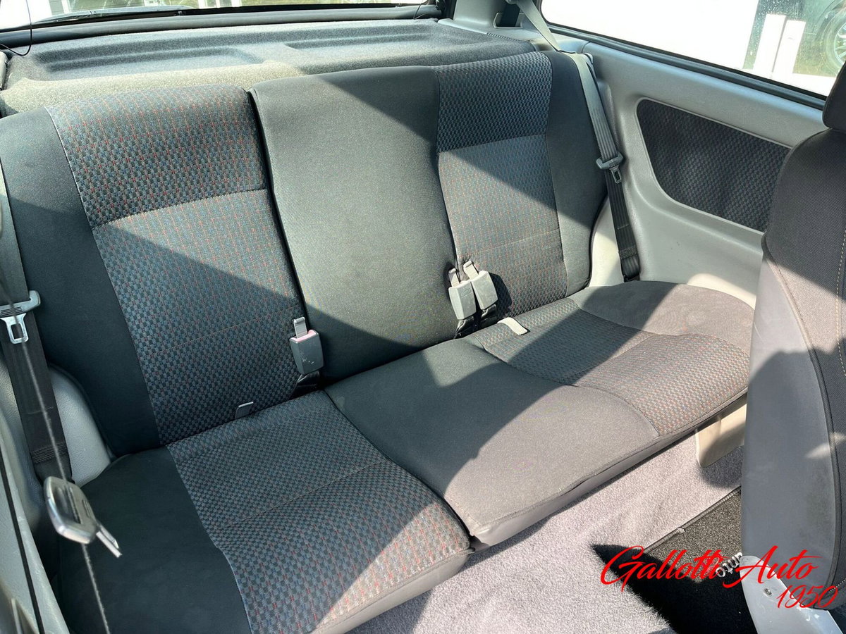 Fiat Punto turbo cat 3 porte GT (15)