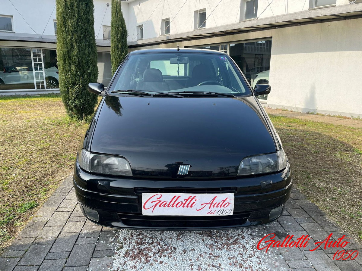 Fiat Punto turbo cat 3 porte GT (2)