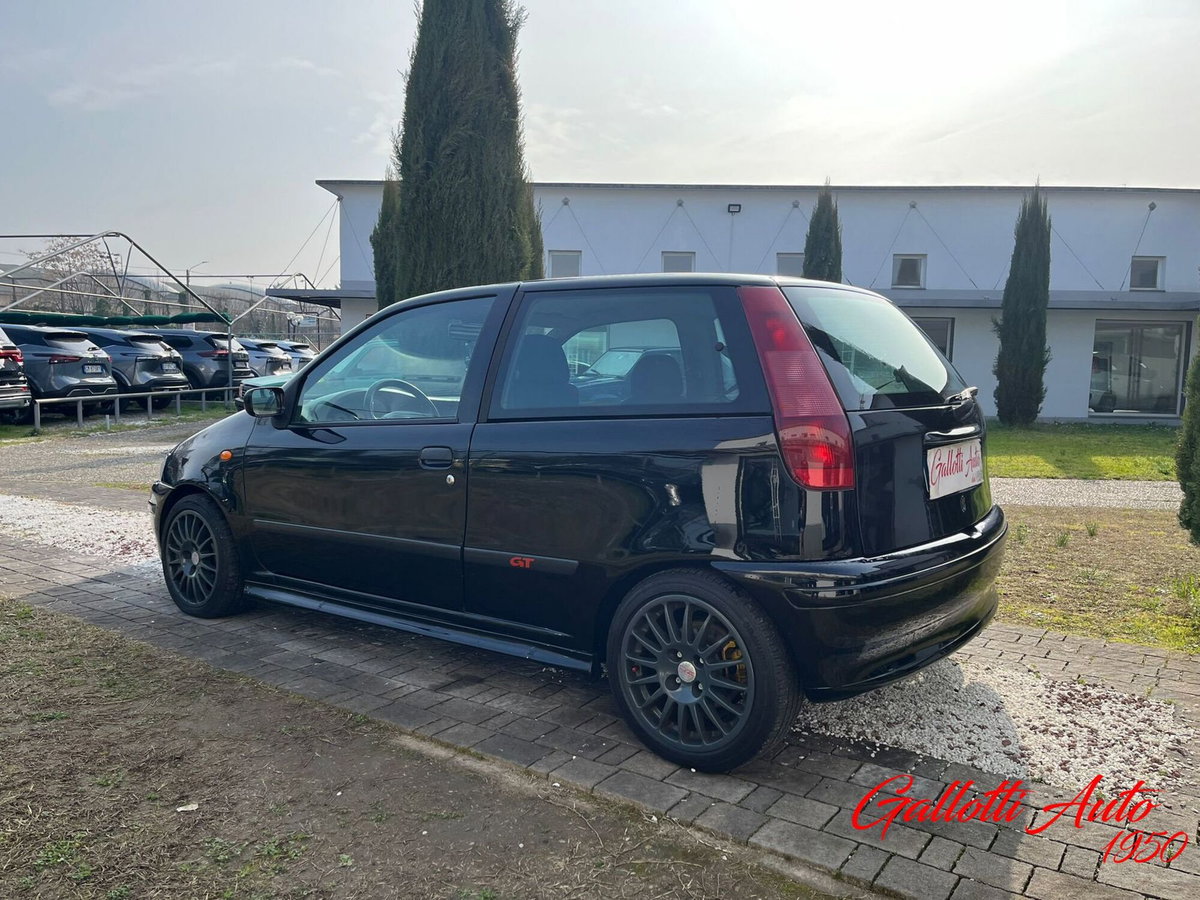 Fiat Punto turbo cat 3 porte GT (7)
