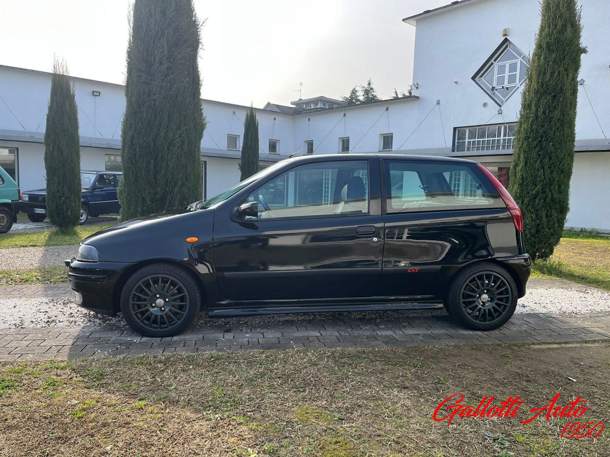 Fiat Punto turbo cat 3 porte GT (8)
