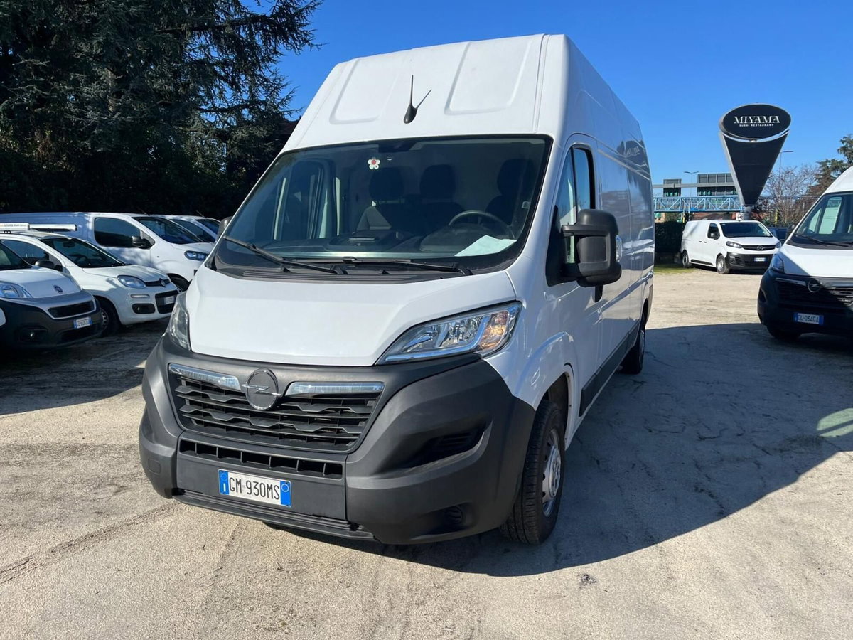 Opel Movano Furgone Heavy 35 L3H3 2.2 diesel 140cv S&S (2)