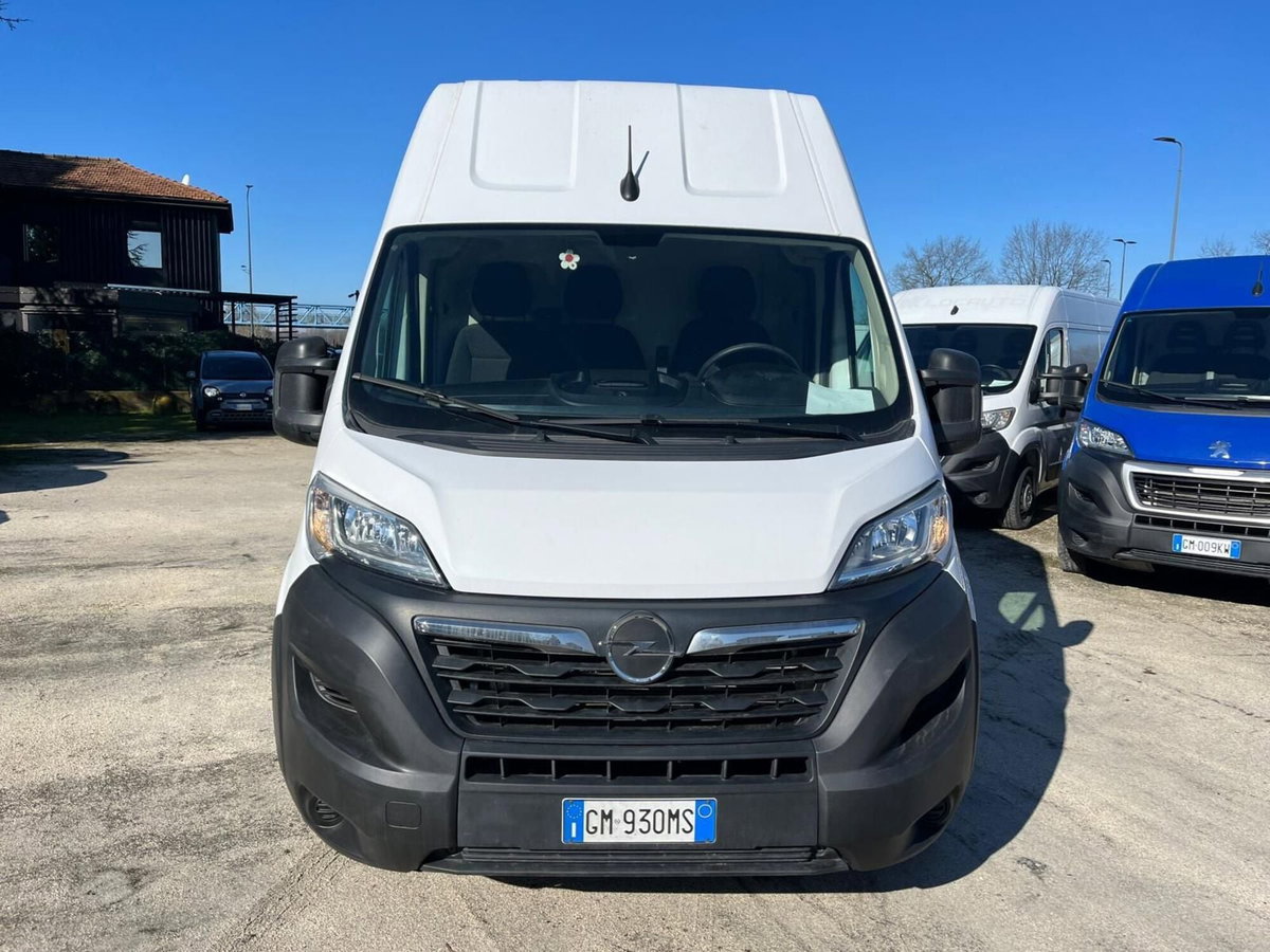 Opel Movano Furgone Heavy 35 L3H3 2.2 diesel 140cv S&S (3)