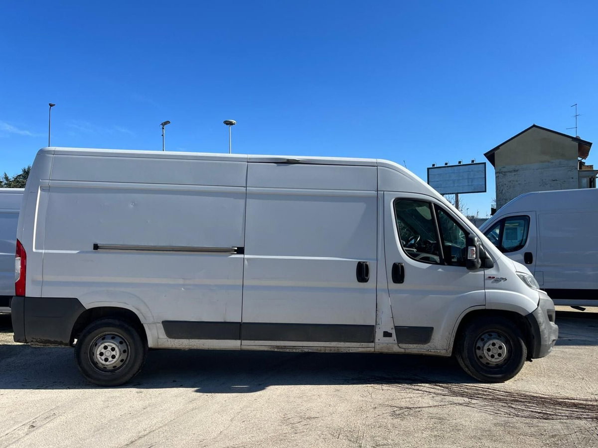 Opel Movano Furgone Heavy 35 L3H3 2.2 diesel 140cv S&S (5)