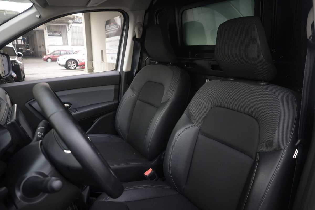 Renault Kangoo 1.5 dCi 95CV Van (12)