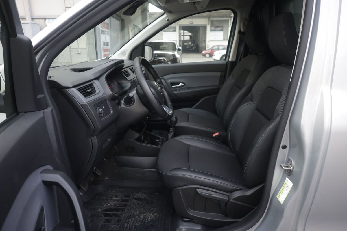 Renault Kangoo 1.5 dCi 95CV Van (14)