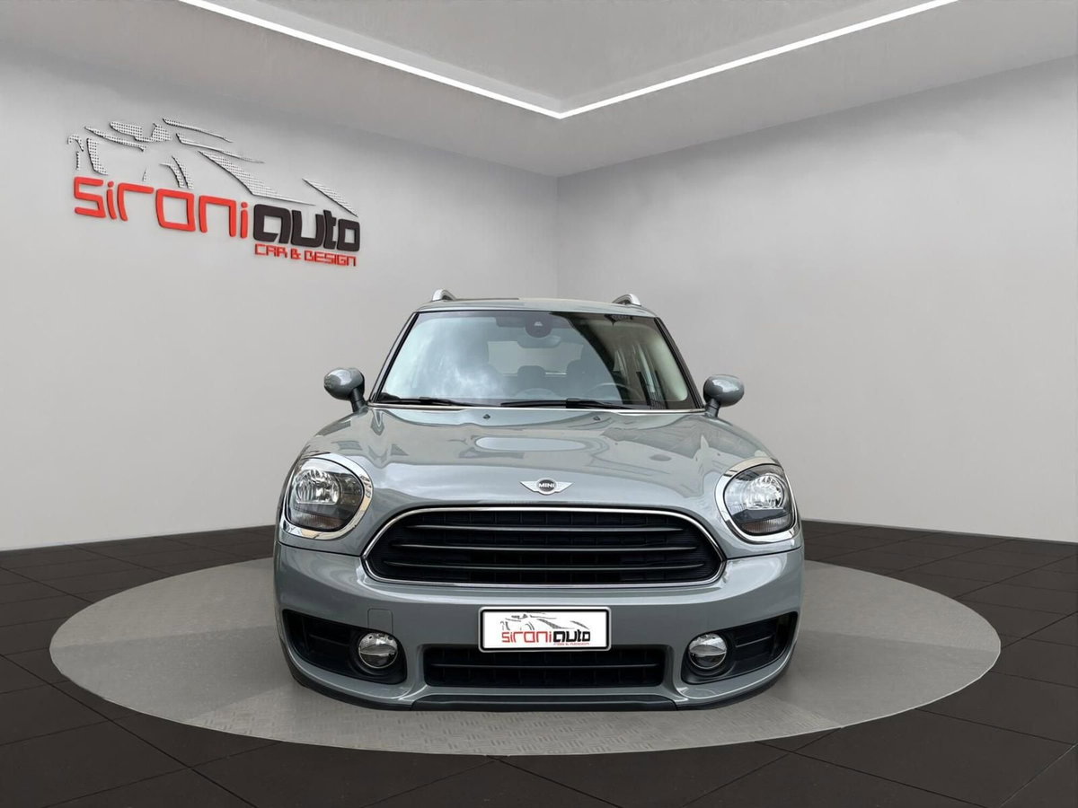 MINI Mini Countryman 2.0 Cooper D Essential Countryman (2)