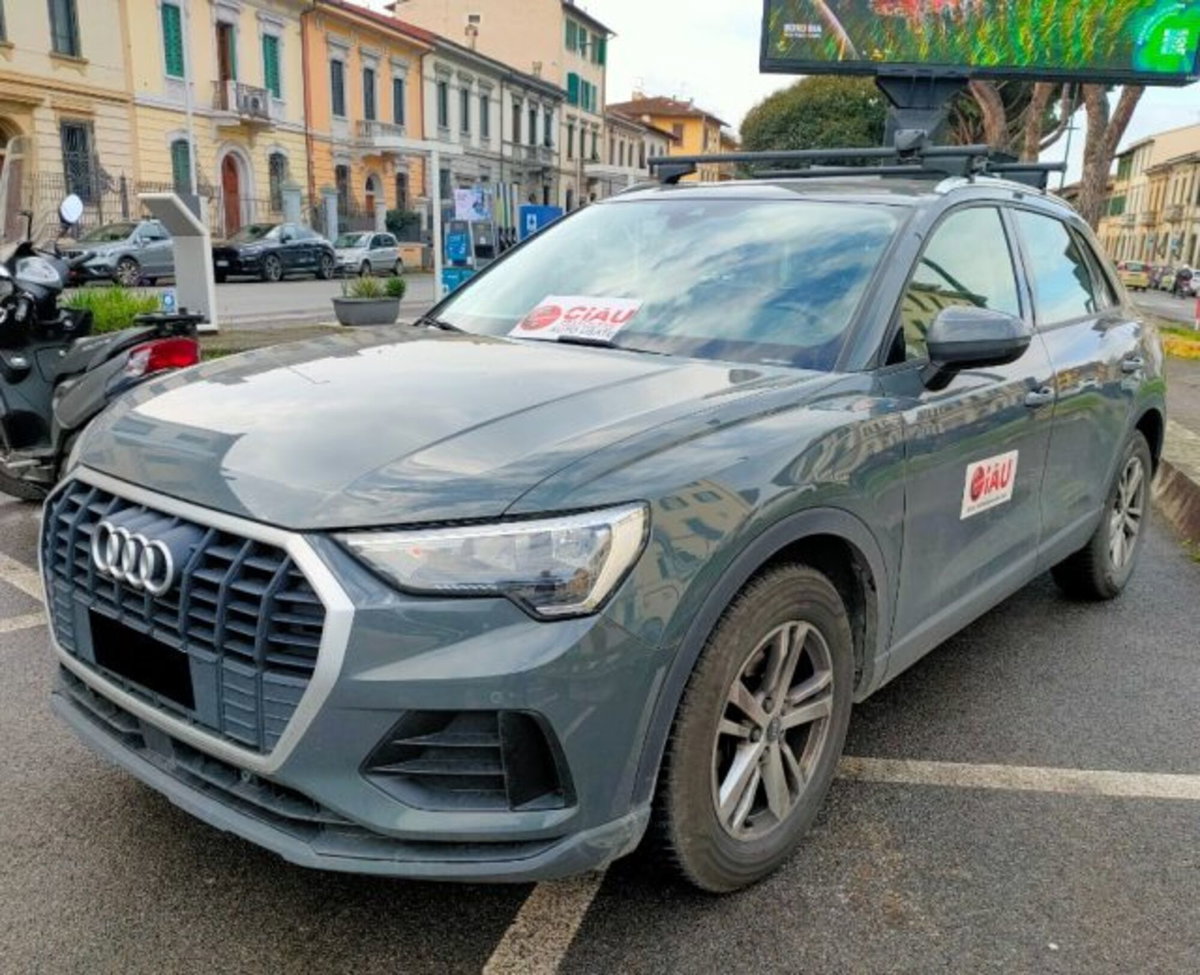 Audi Q3 35 TDI quattro S tronic Business Advanced (3)