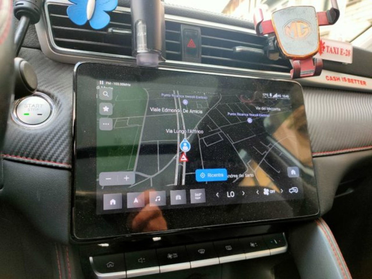 Mg ZS EV Luxury 72 kWh (10)