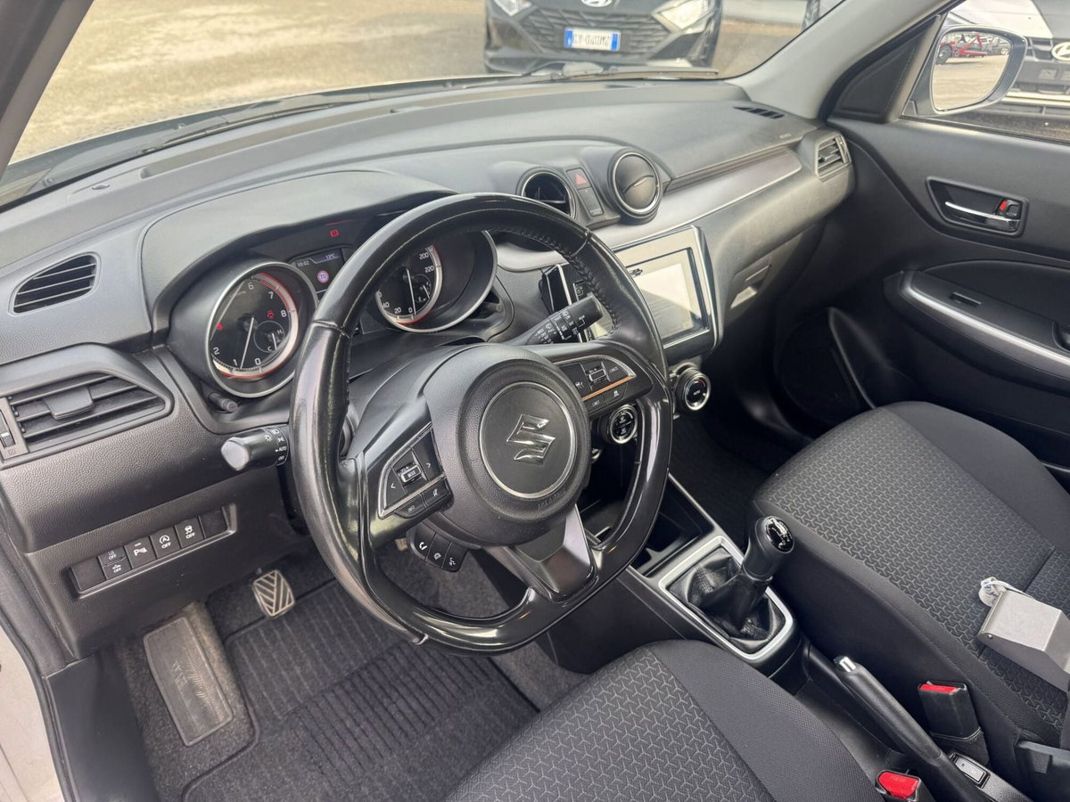 Suzuki Swift 1.2 Hybrid 4WD AllGrip Easy Top (10)