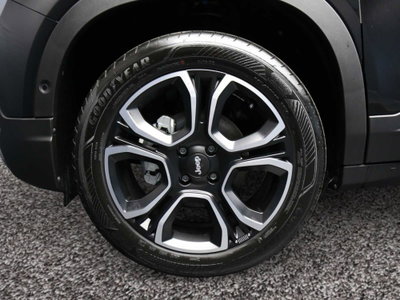 Jeep Avenger 1.2 turbo Summit fwd 100cv (6)