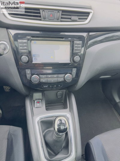 Nissan Qashqai 1.5 dCi Acenta (11)