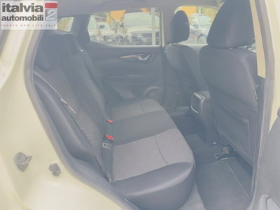 Nissan Qashqai 1.5 dCi Acenta (14)