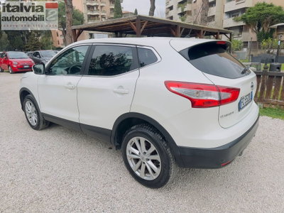 Nissan Qashqai 1.5 dCi Acenta (5)
