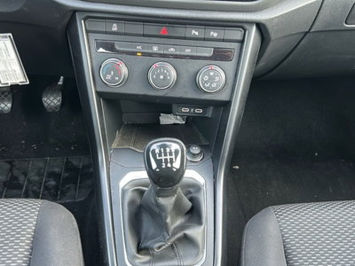 Volkswagen T-Roc 1.0 TSI Life (14)