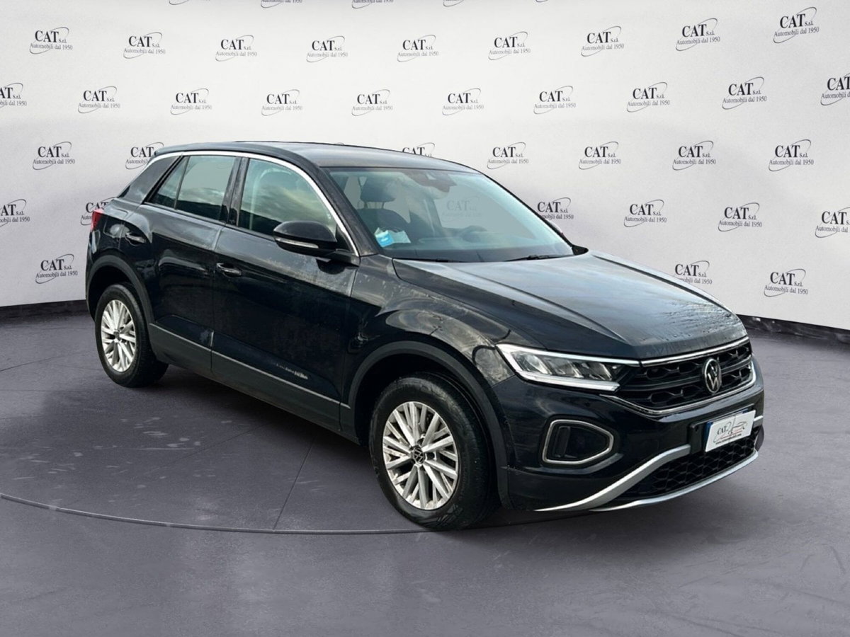 Volkswagen T-Roc 1.0 TSI Life (4)