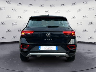 Volkswagen T-Roc 1.0 TSI Life (8)