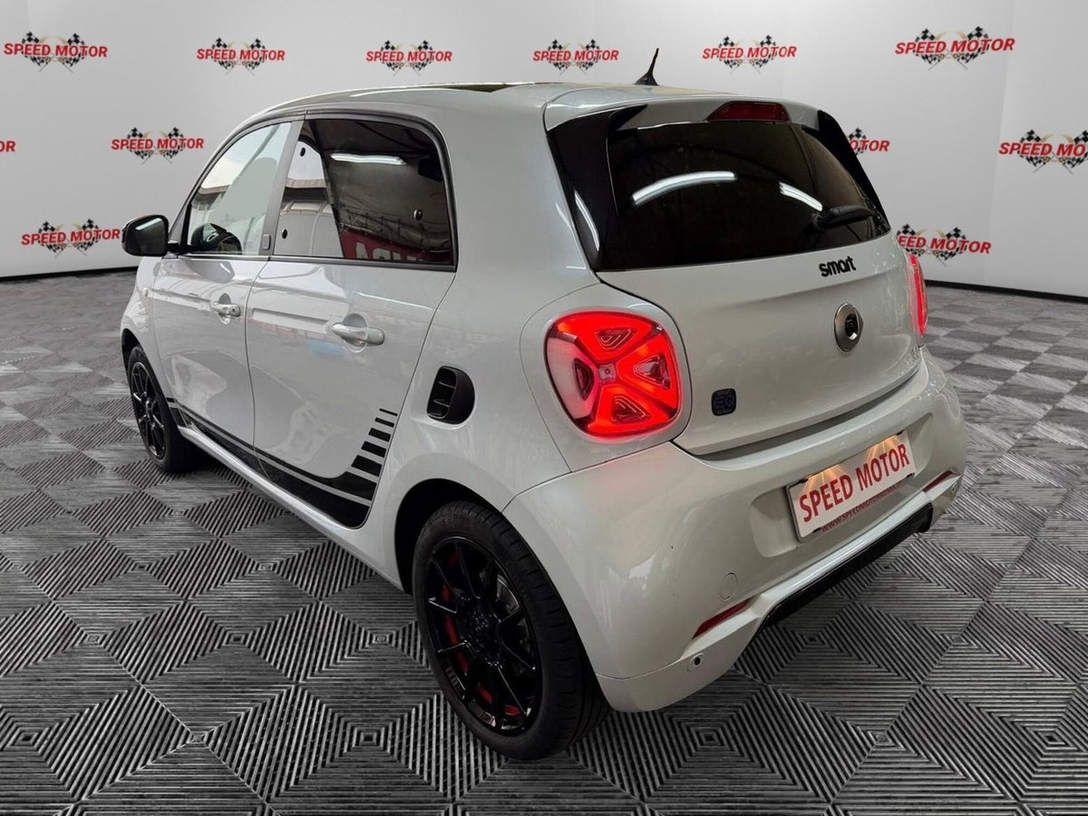 smart forfour forfour EQ Brabus Style (5)