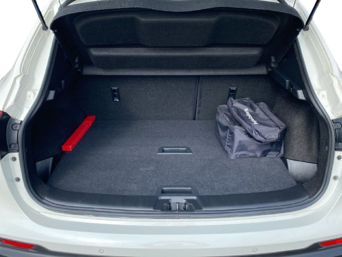 Nissan Qashqai 1.5 dCi 115 CV Tekna (10)