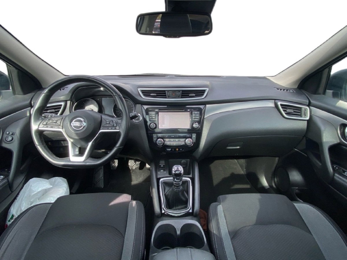 Nissan Qashqai 1.5 dCi 115 CV Tekna (14)