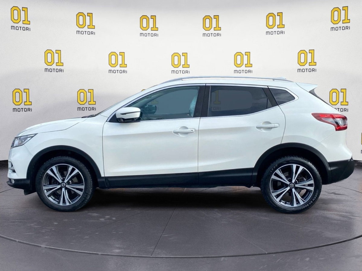Nissan Qashqai 1.5 dCi 115 CV Tekna (2)