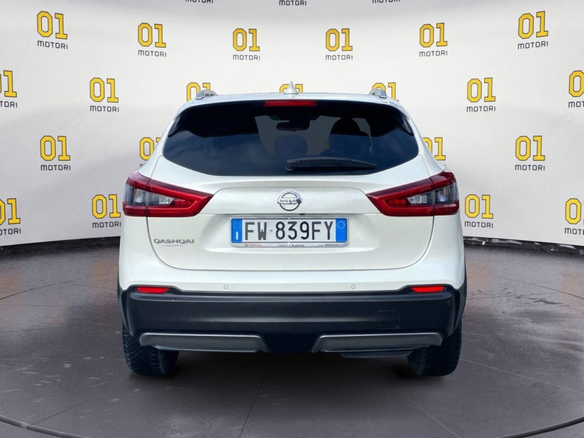 Nissan Qashqai 1.5 dCi 115 CV Tekna (4)