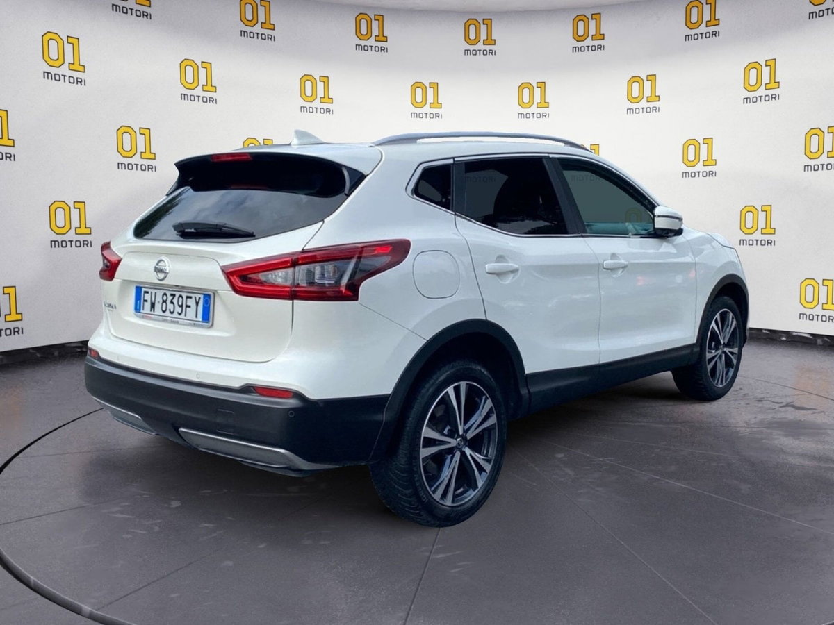 Nissan Qashqai 1.5 dCi 115 CV Tekna (5)