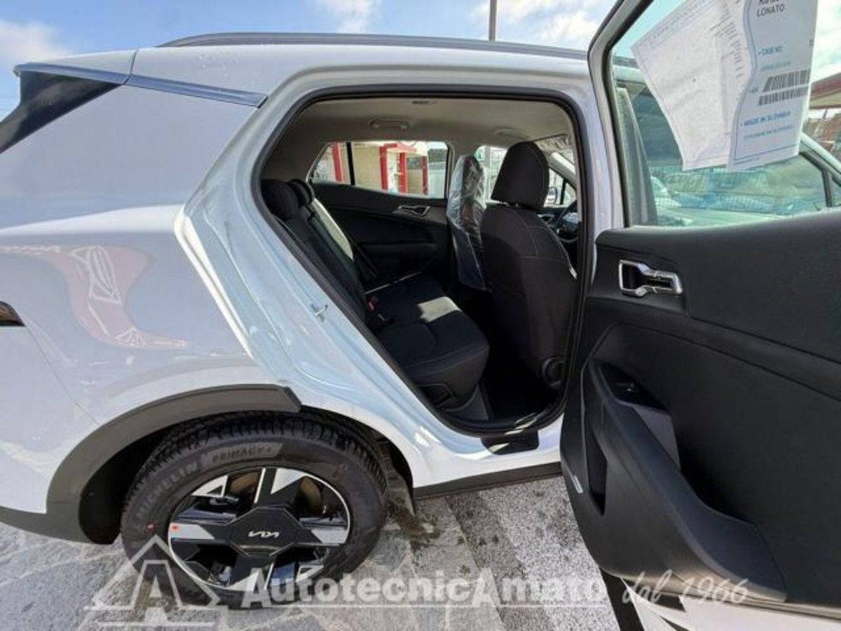 Kia Sportage 1.6 TGDi MHEV Business (12)