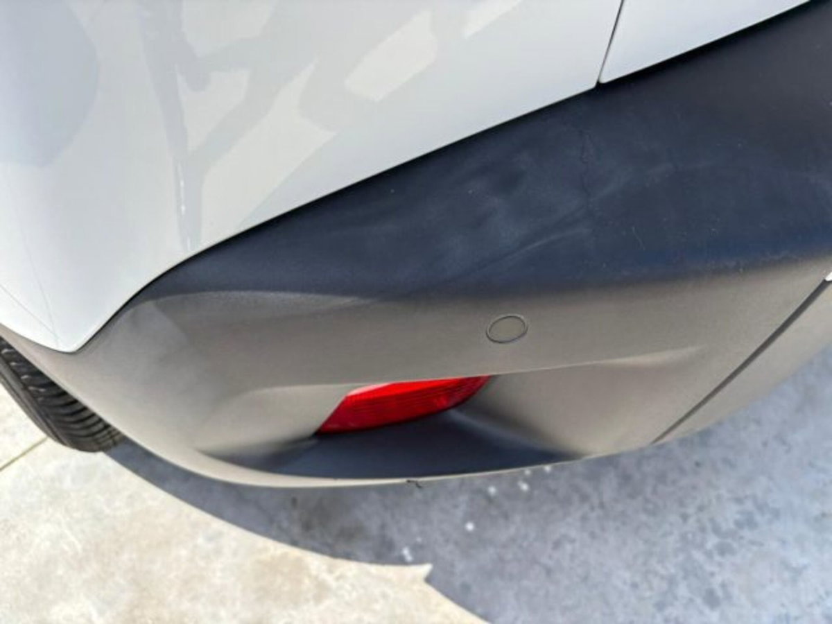 Peugeot 2008 BlueHDi 110 S&S Active (16)