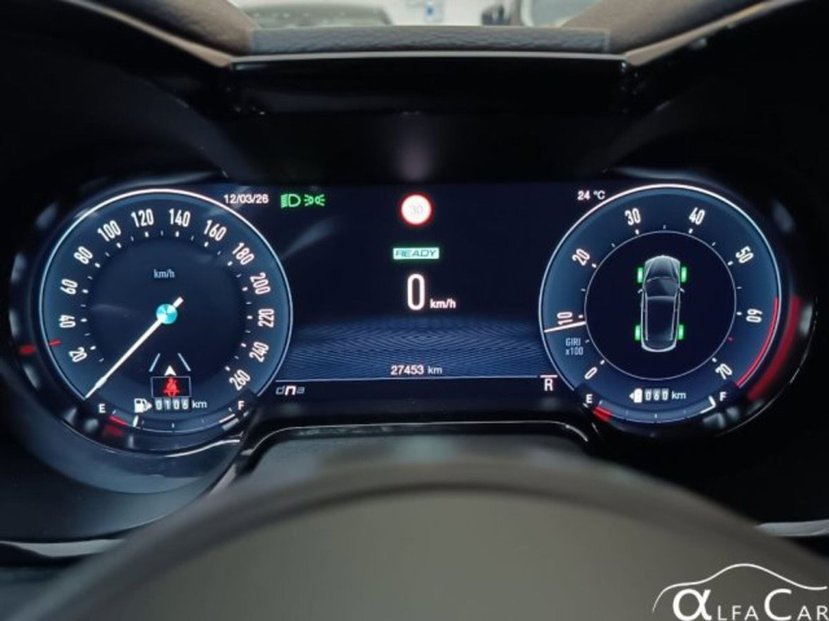 Alfa Romeo Tonale 1.3 phev Intensa Q4 280cv at6 (10)