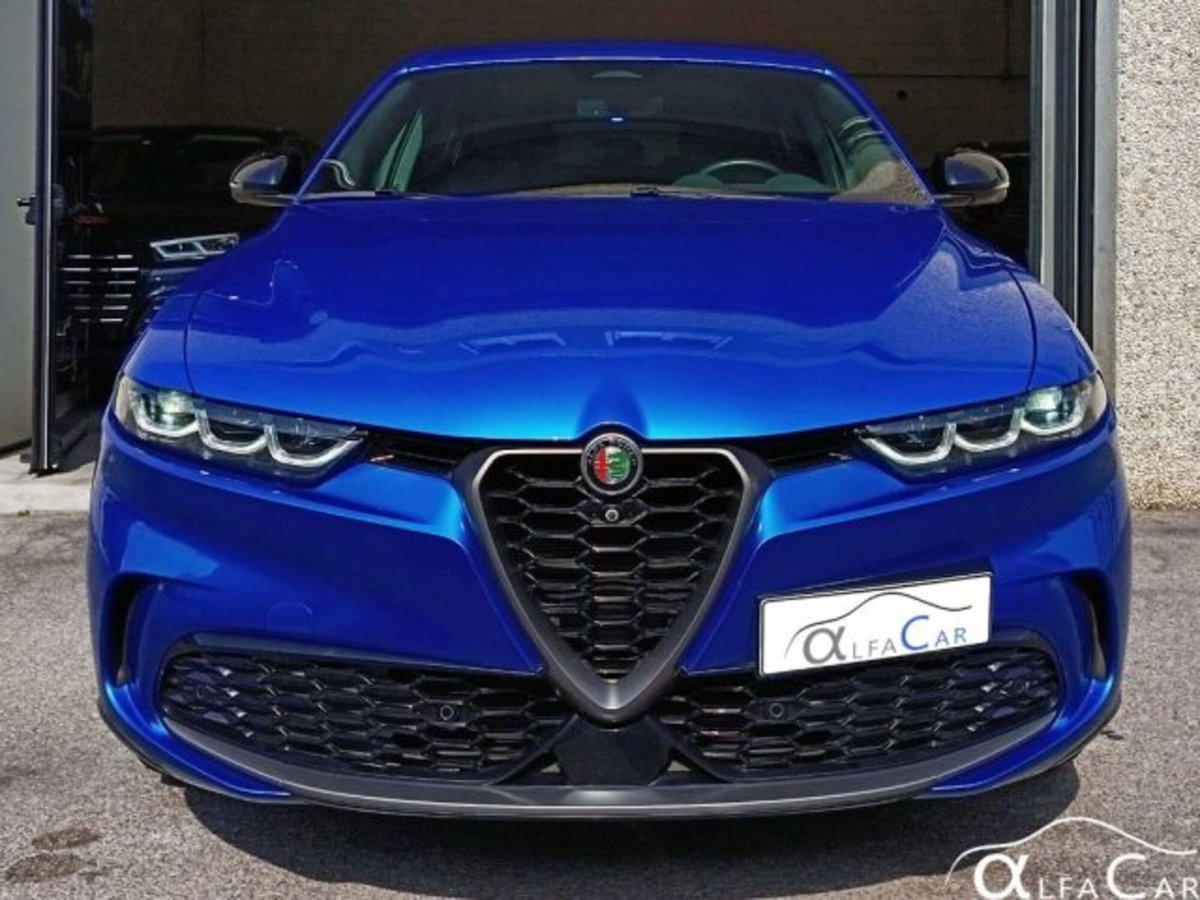 Alfa Romeo Tonale 1.3 phev Intensa Q4 280cv at6 (3)