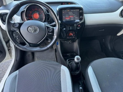 Toyota Aygo 1.0 VVT-i 69 CV 5 porte x-play (6)
